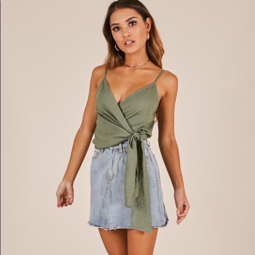 Showpo Symbolique Top Khaki